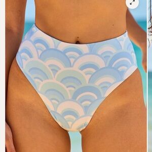 Kenny Flowers Anguilla bottoms